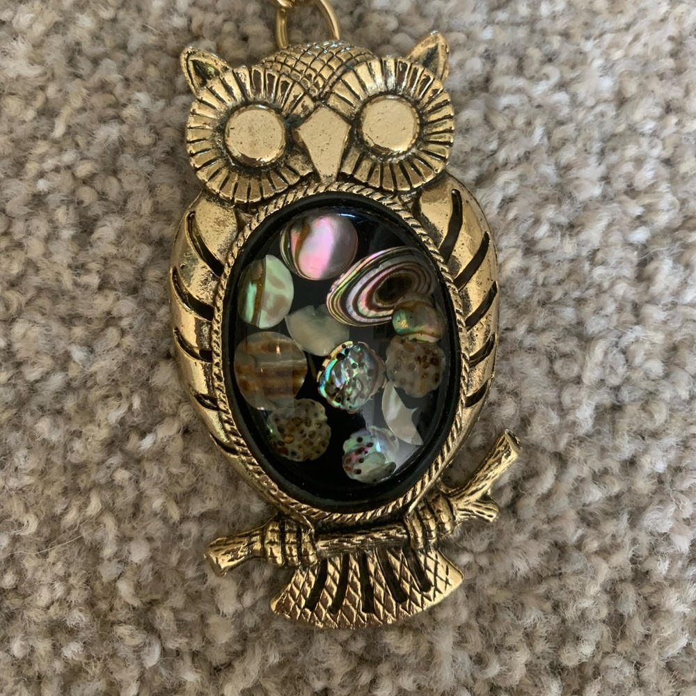Vintage owl brooch shells golden tone